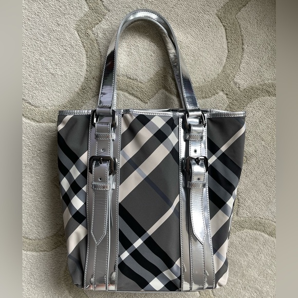 Neo Vintage Burberry Nova Check tote - Picture 2 of 12